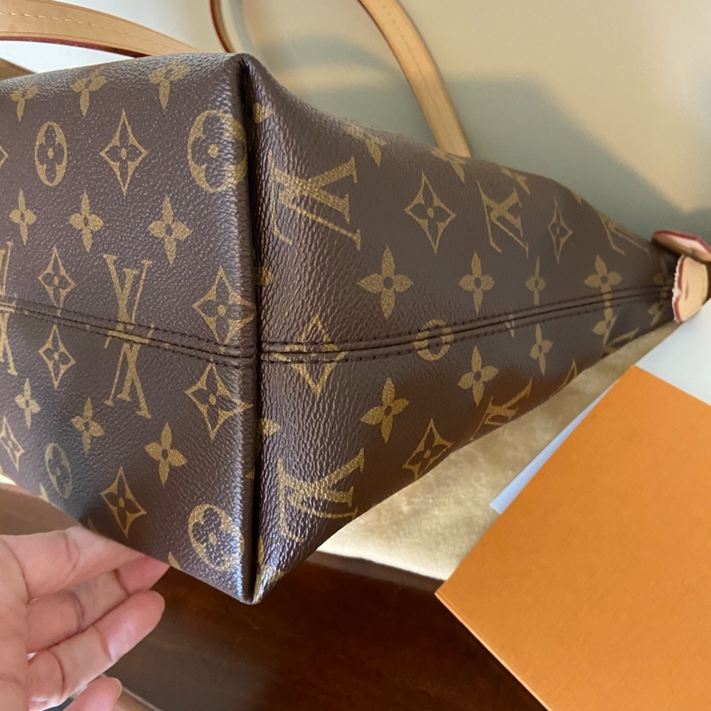 ❤️SOLD❤️Authentic Louis Vuitton Iena PM - Picture 11 of 14